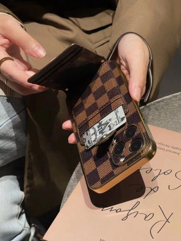 louis vuitton phone case iphone 11 pro max